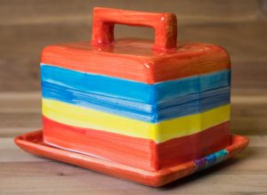 Horizontal Stripey butter dish in Red