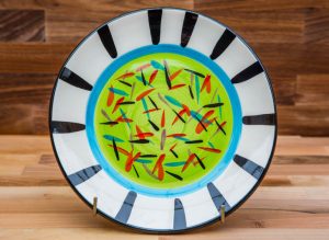 Splash 11″ dinner plate in lime green