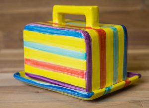 Horizontal Stripey butter dish in Yellow