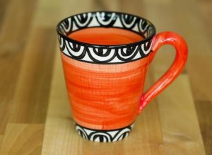 Aztec small tapered mug in red