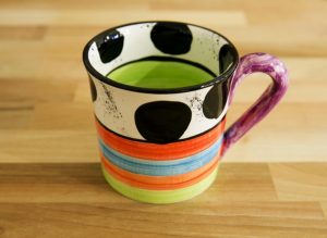 Hi-Life Gaudy wide mug in spot