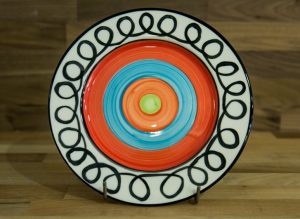 Hi-life gaudy 11″ dinner plate in scribble