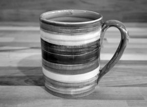 Hi-Life Gaudy parallel pint mug in Scribble