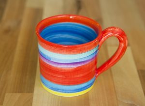 Horizontal stripey wide parallel mug in red