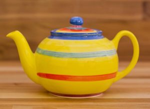 Horizontal Stripey medium teapot in yellow