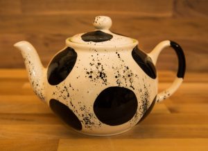 Black and white large Teapot in Spot