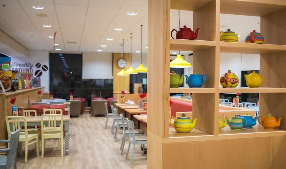 reckless-designs-corporate-pottery